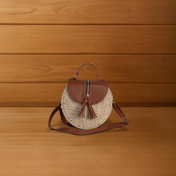  Vintage Woven Round Bag 